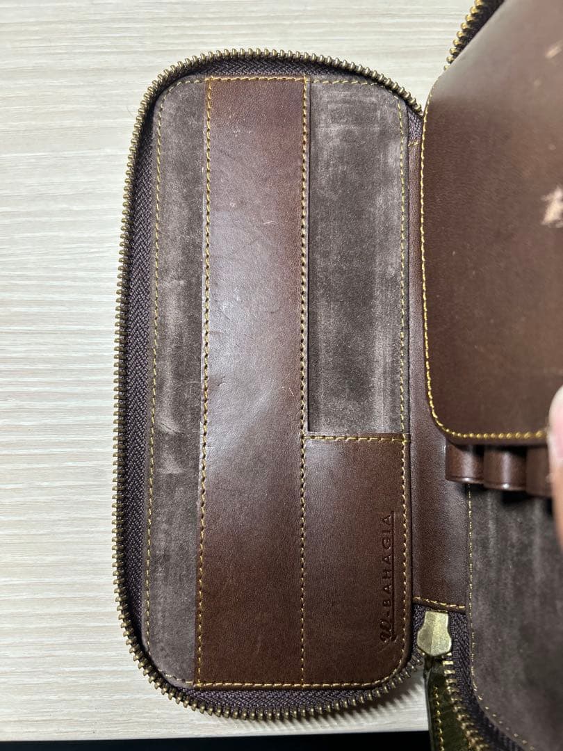 バハギア　ラウンドジップペンケース　プエブロ