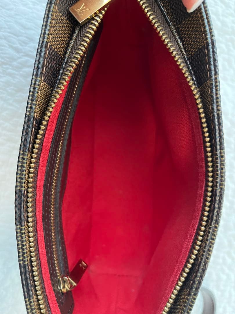 限定品！LOUIS VUITTONダミエ　トロター