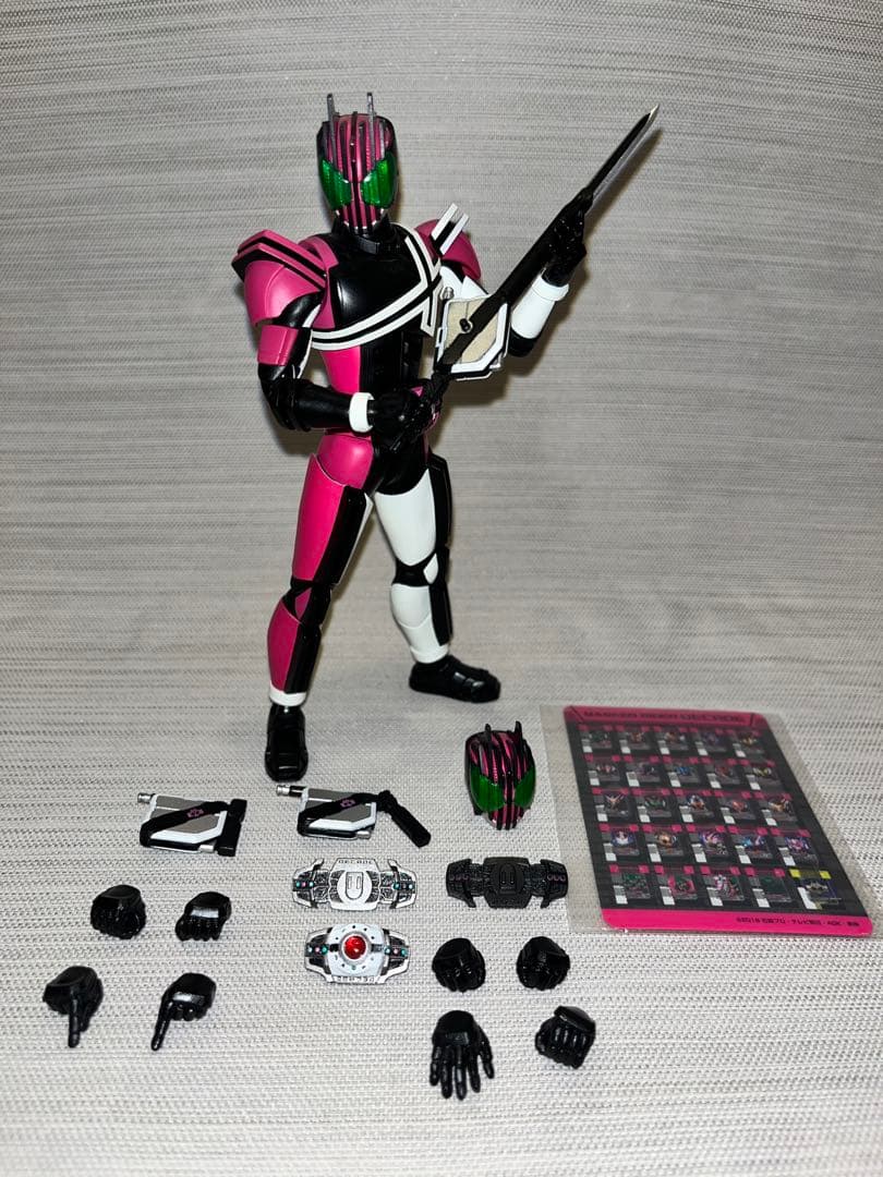 S.H.Figuarts真骨彫 仮面ライダーディケイド ネオディケイドライバー