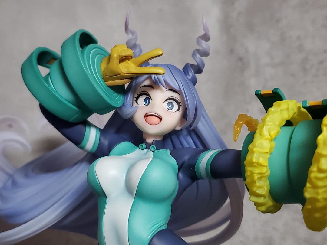 波動ねじれ フィギュア スピリテイル