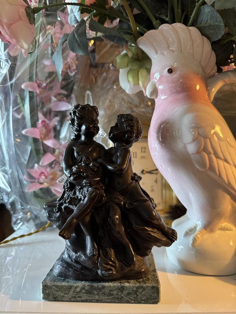 フランス　アールヌーヴォー　刻入　オーギュスト・モロー「椅子に座る子供」ブロンズ