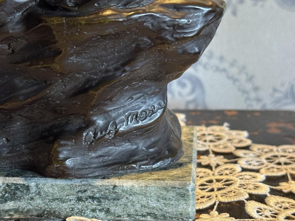 フランス　アールヌーヴォー　刻入　オーギュスト・モロー「椅子に座る子供」ブロンズ