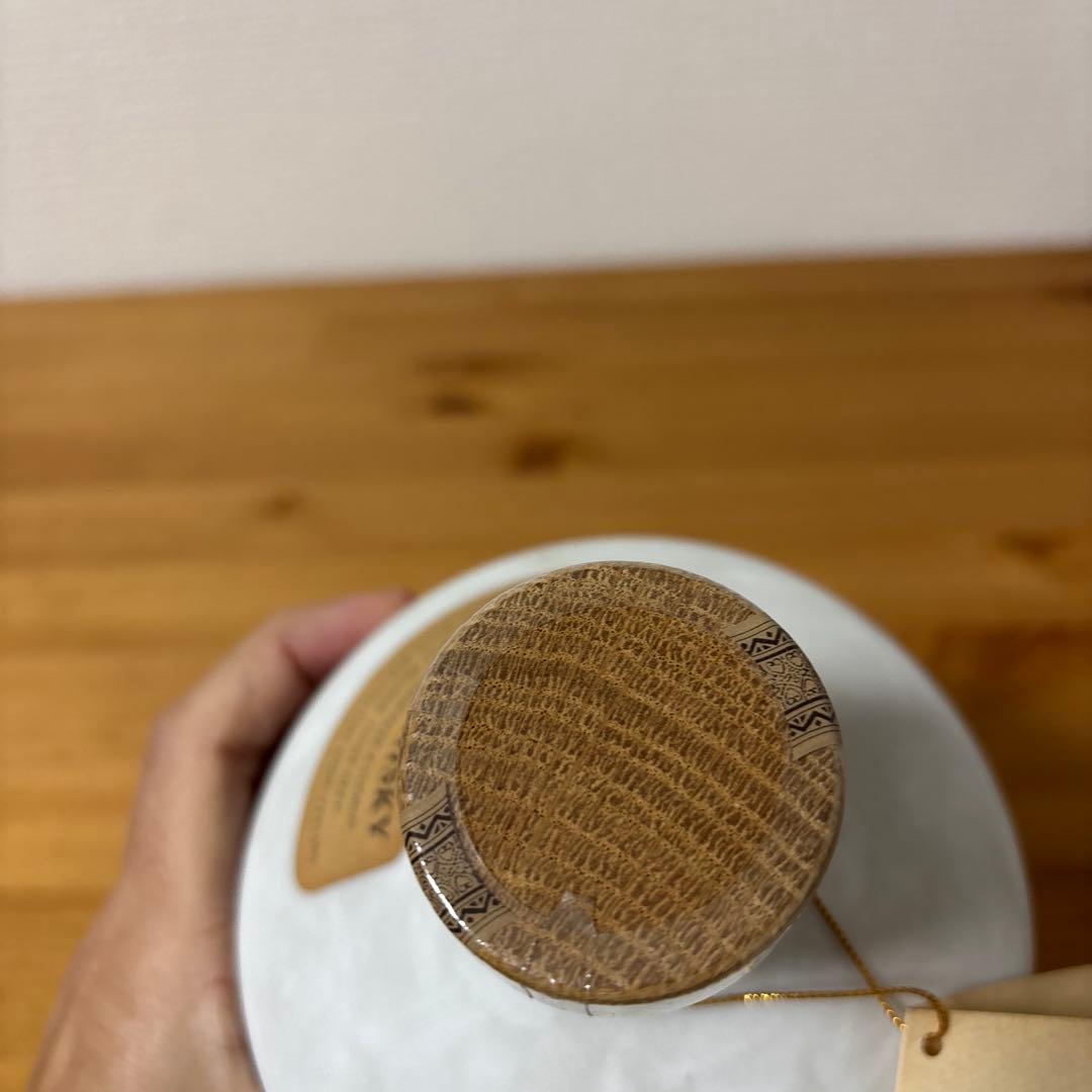 サントリーウイスキーローヤル　水井生命65周年記念ボトル　陶器　未開封