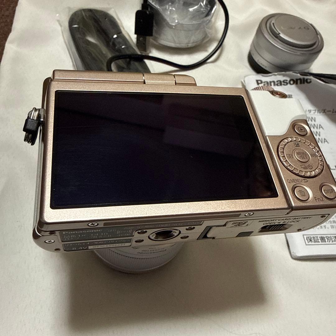 LUMIX DC-GF10 ミラーレス一眼 デジタルカメラ　ホワイト
