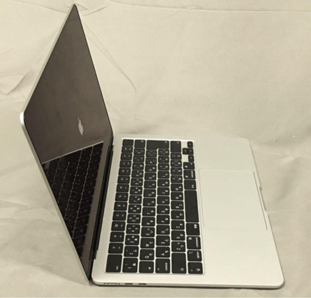 【美品】Apple MacBook Air M2 8GB 512GB