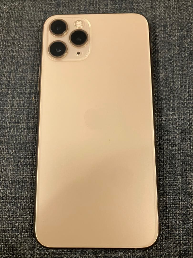 iPhone 11 Pro ゴールド docomo 本体