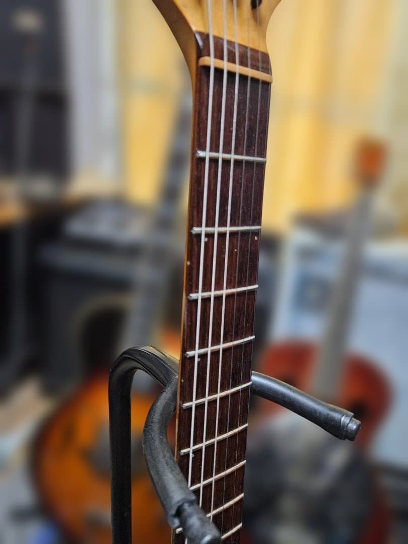 オンリーワン！Godin acousticaster レース他改良多数　動画！