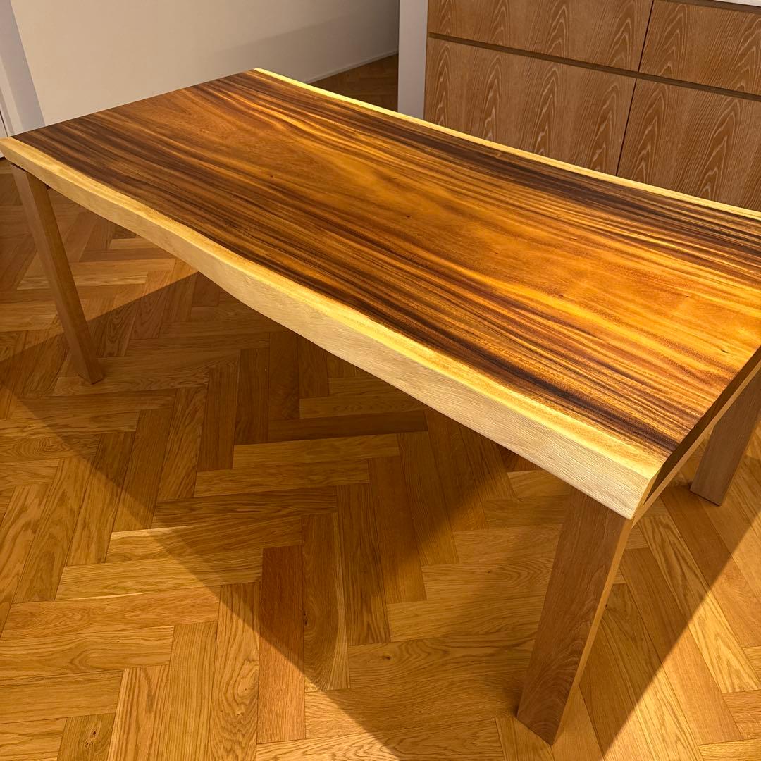 一枚板　ダイニングテーブル
