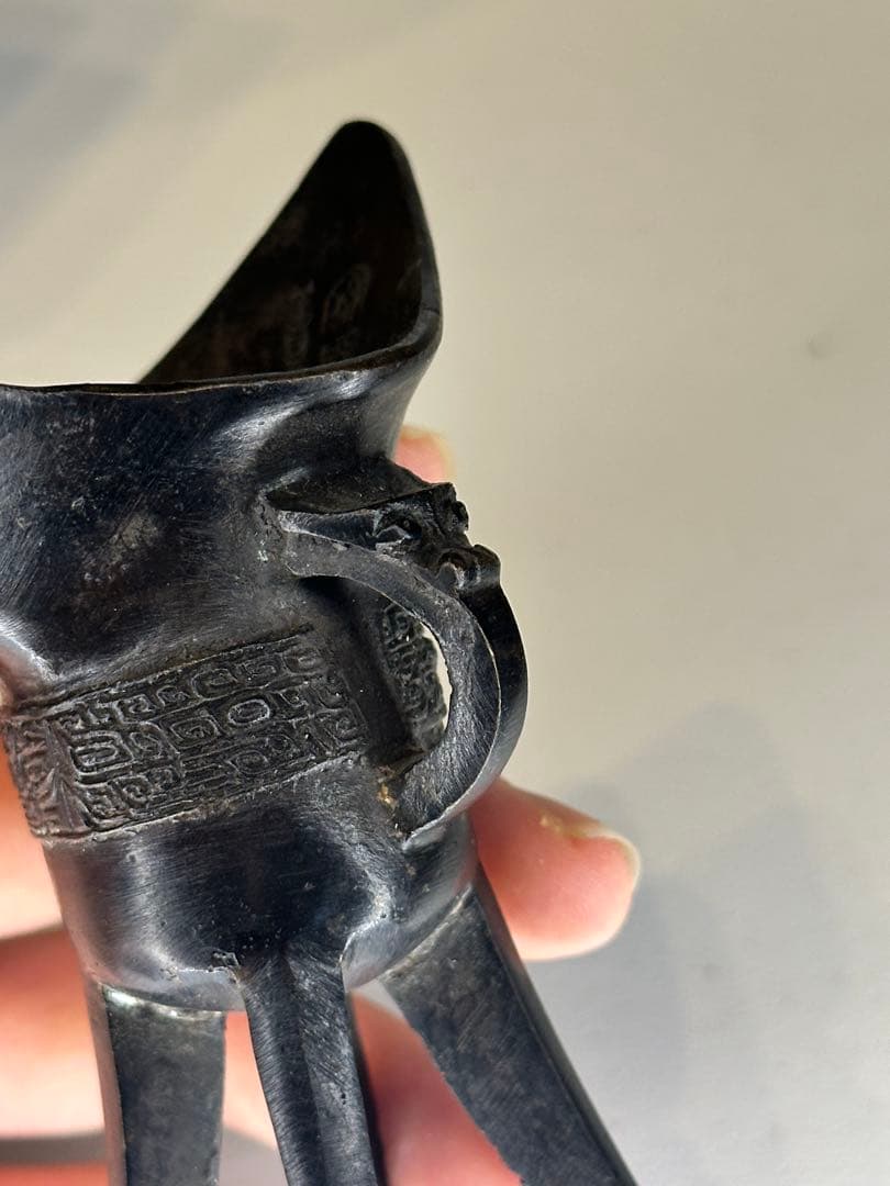 青銅器 三足 酒樽 古美術 中国 木製箱付き 内側文字入り