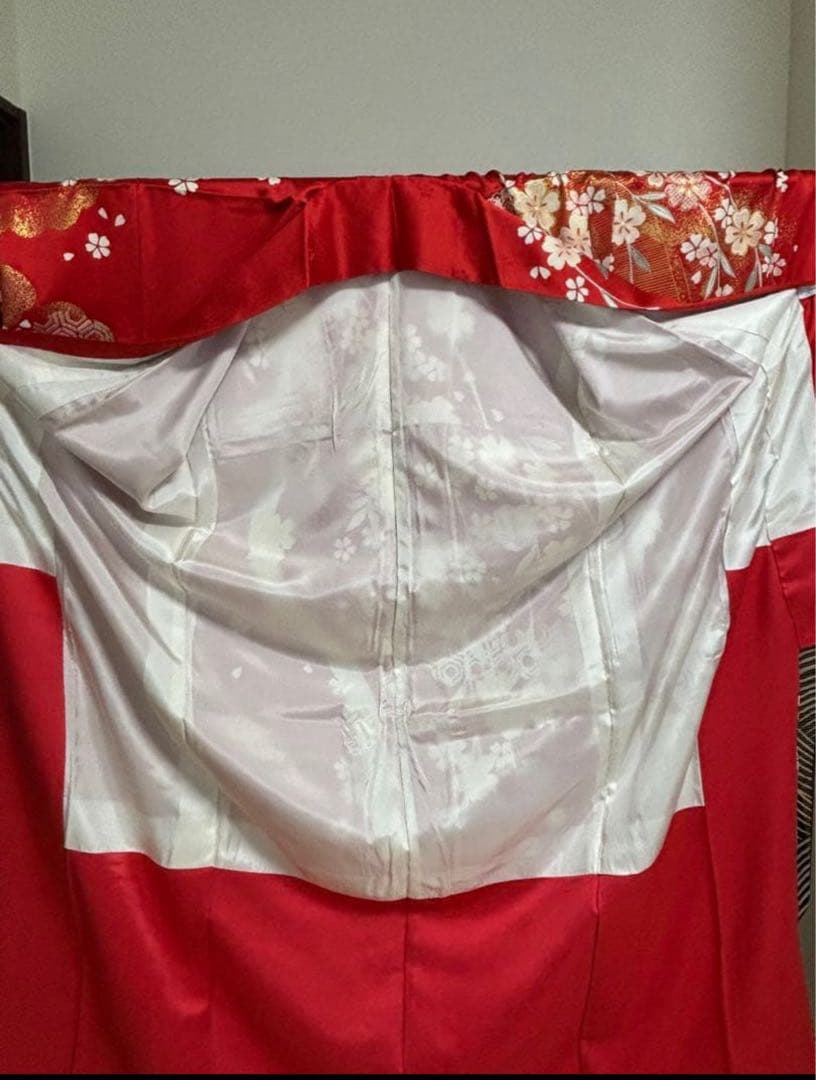 振袖（生絹）と帯の2点