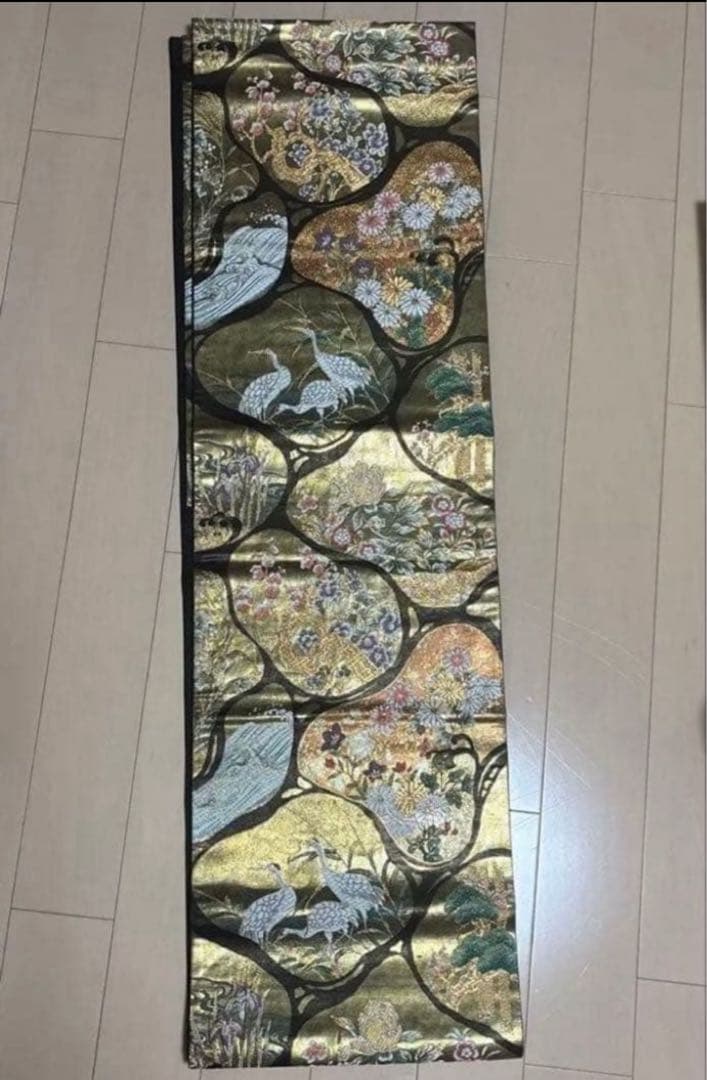 振袖（生絹）と帯の2点