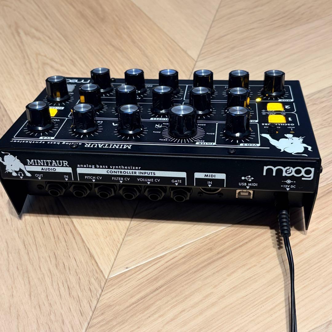 Moog MINITAUR アナログベースシンセサイザー(値下げしました)