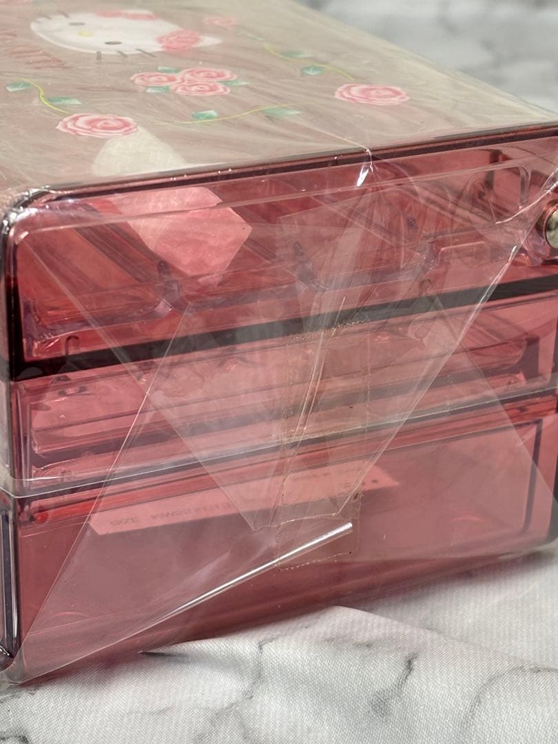 ハローキティ　アクセサリー3段ボックス