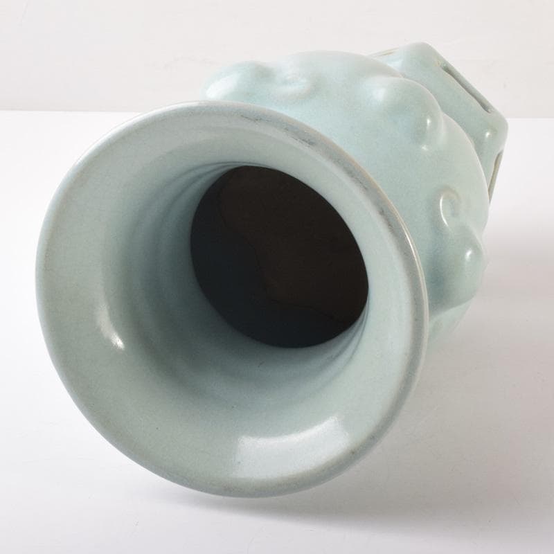 中国　龍泉窯　粉青釉　羊形瓶　高さ約30.5cm　時代箱付　C　7178A