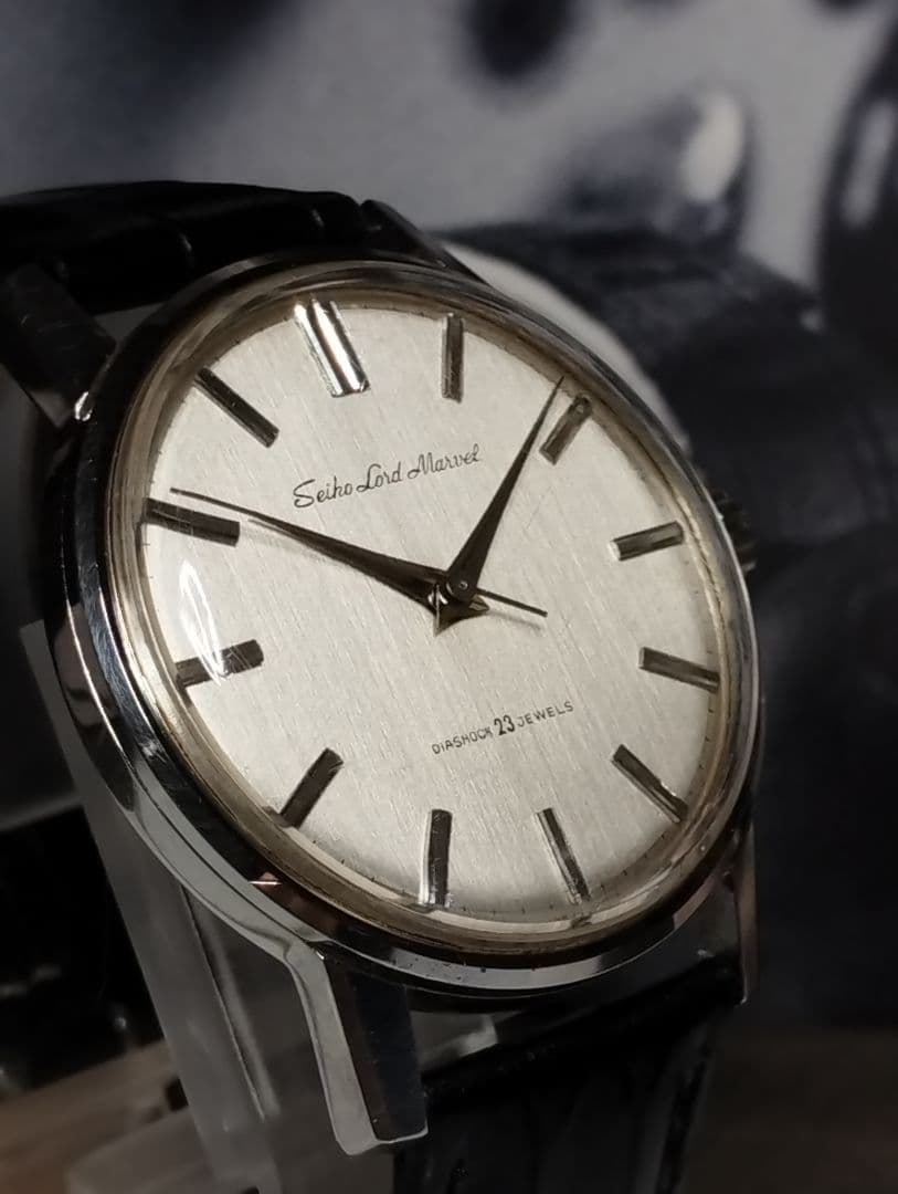 【昭和国産腕時計】 セイコーロードマーベル　23石　秒針規正付き　OH済み