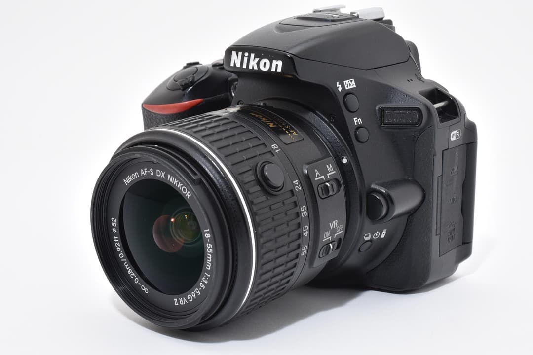 美品 Nikon D5500 Wi-Fi レンズセット #9434