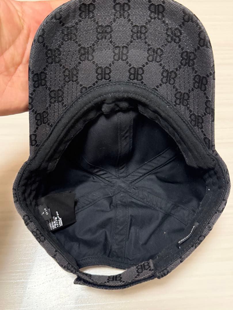 b*a様 希少モデルBALENCIAGA キャップ