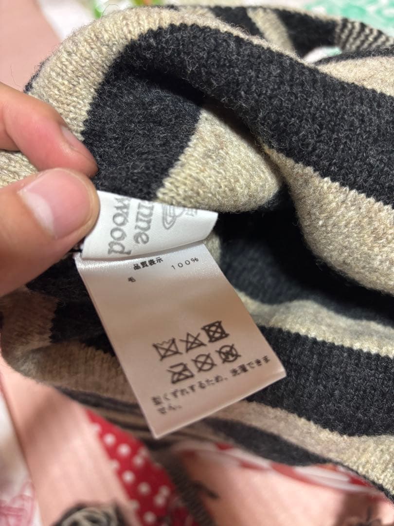 【い様】Vivienne Westwood 耳あてニット帽 美品 付属品完備