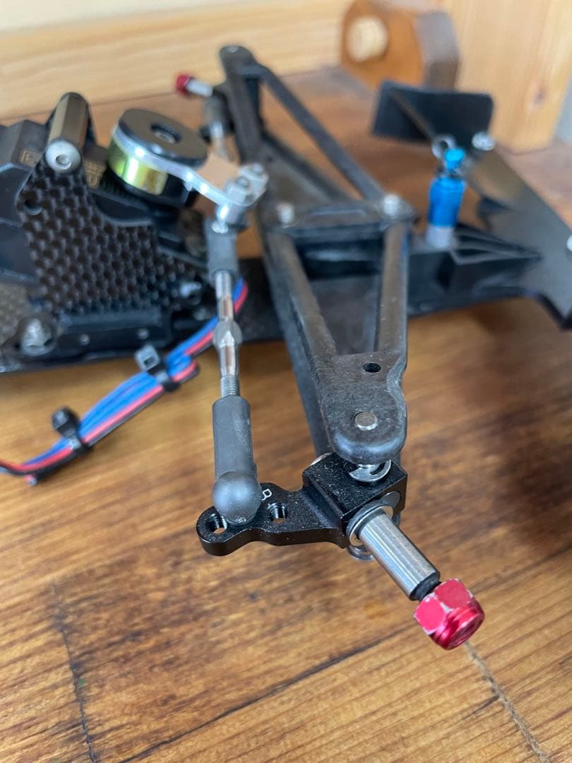 ラジコン F1 タミヤ F103 カーボンシャーシ　アルミモーターマウント