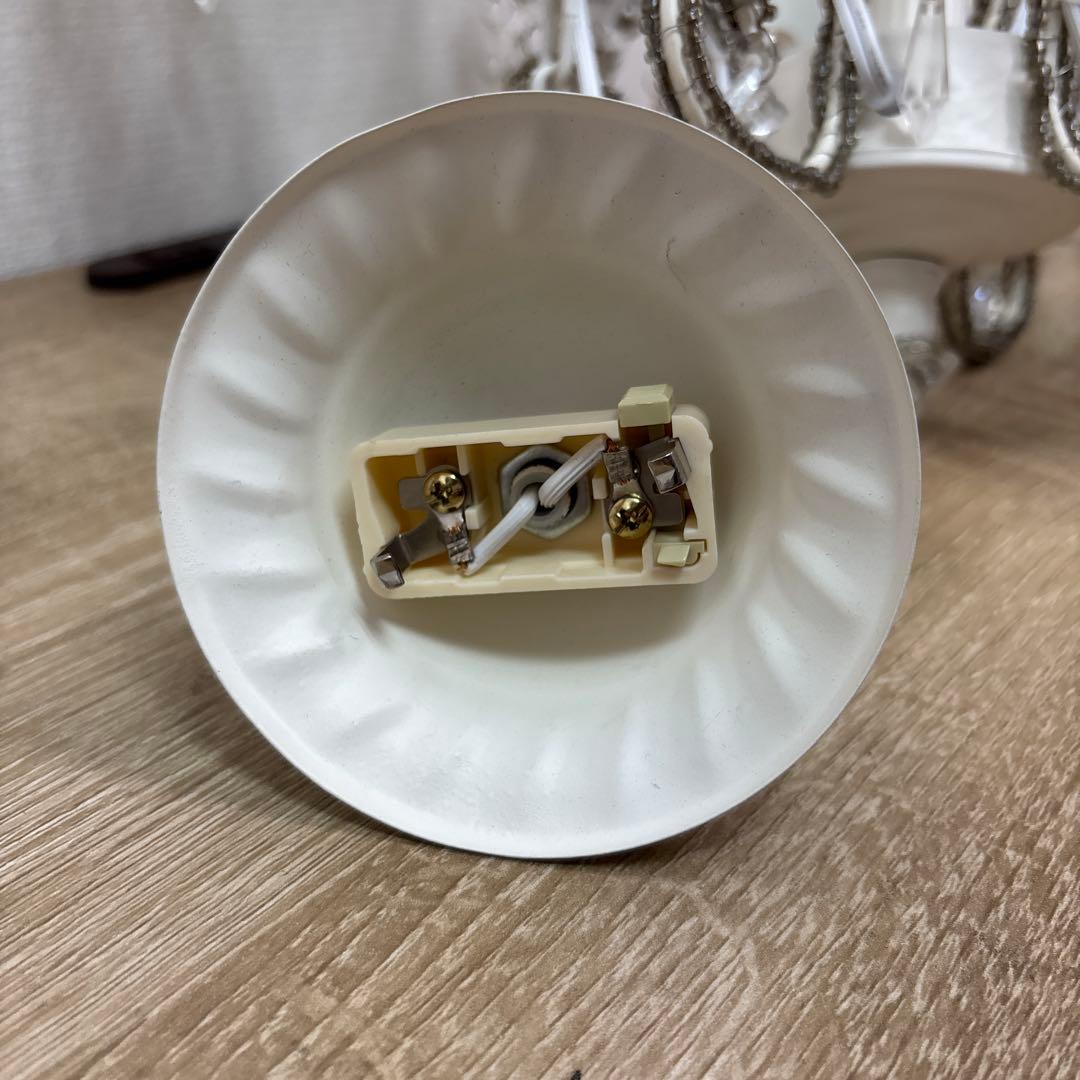 ガラス製 ホワイト シャンデリア 6灯 クリスタル ビーズ 装飾