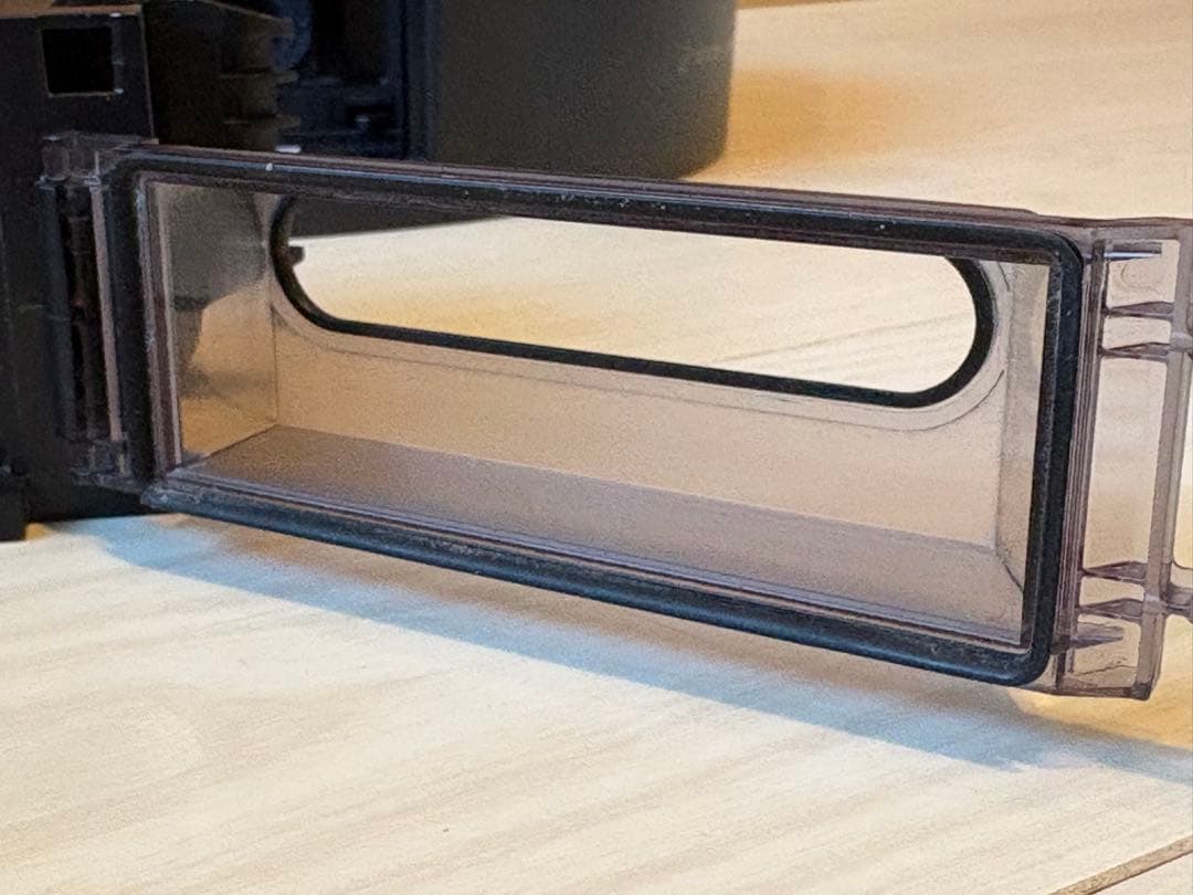 【動作良好】ルンバ j7 ロボット掃除機 本体 おまけ消耗品付き