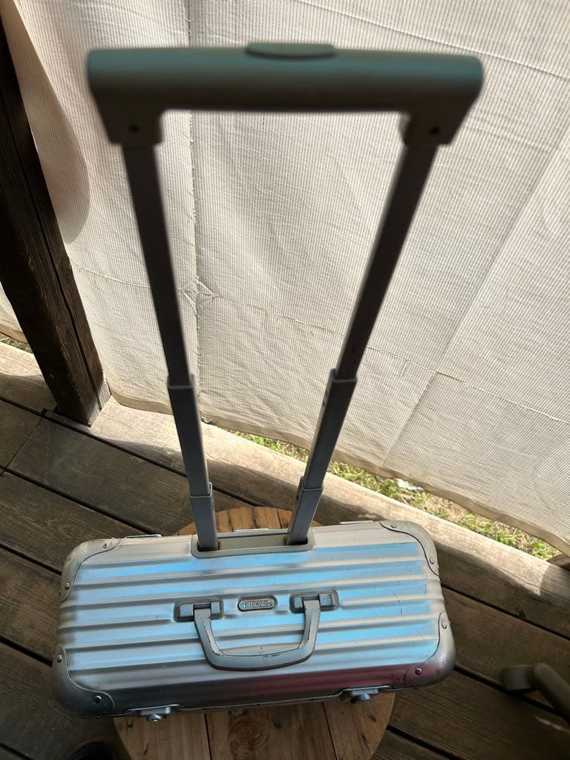 リモワ　パイロット　トロリー　2輪