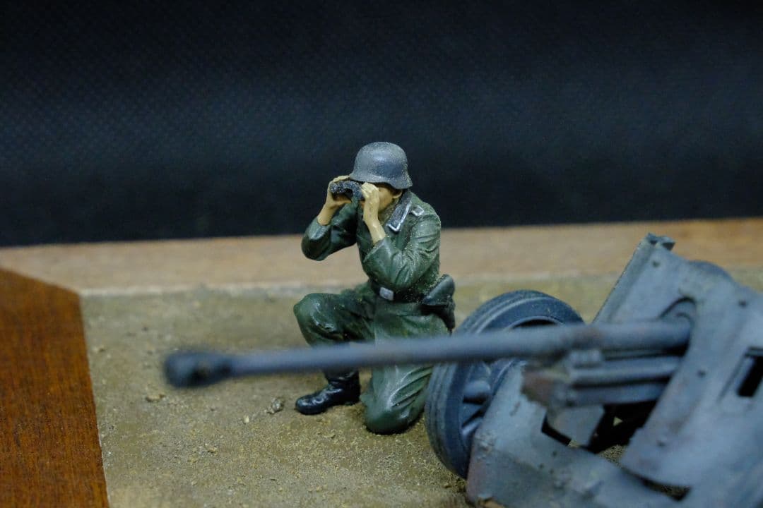 タミヤ 対戦車砲 5cm（1/35） プラモデル完成品　ジオラマベース付き