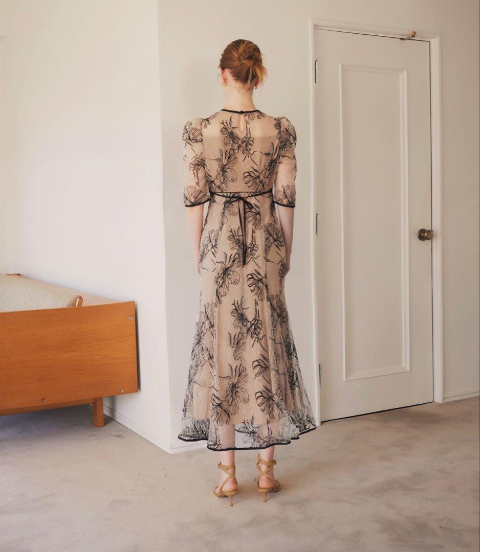 LEJA 花柄刺繍レースドレス　グレー