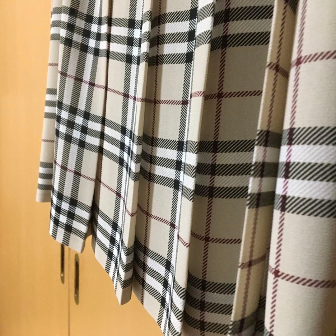 BURBERRY Londonノバチェック柄 薄手プリーツスカート 38 美品