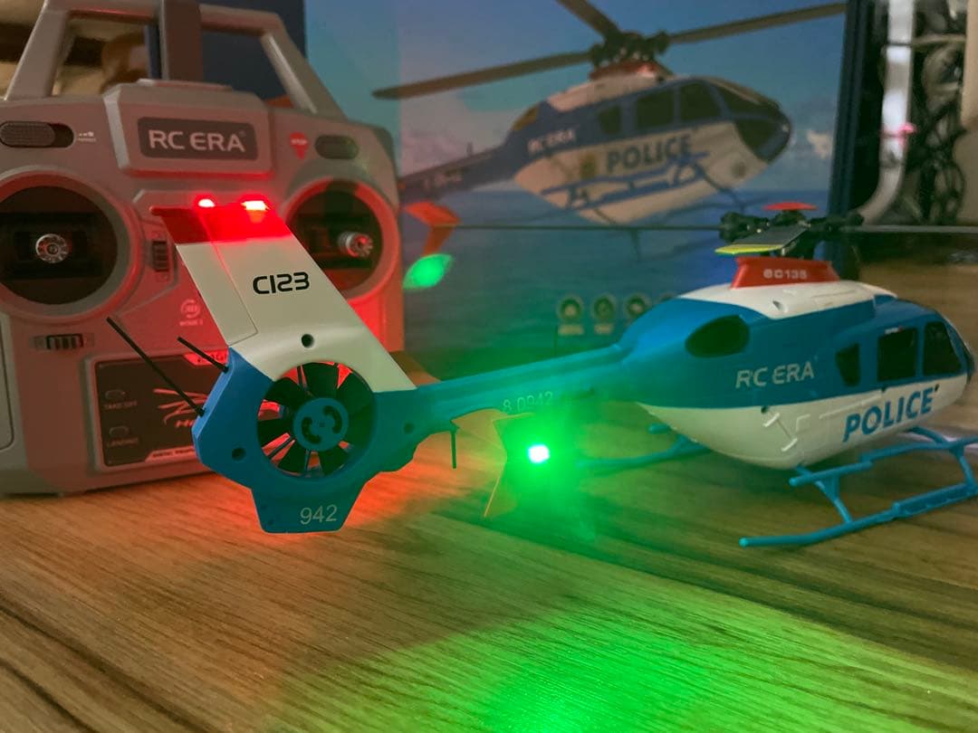 EC-135フェネストロン 技適モード1 飛行済新品バッテリ2個