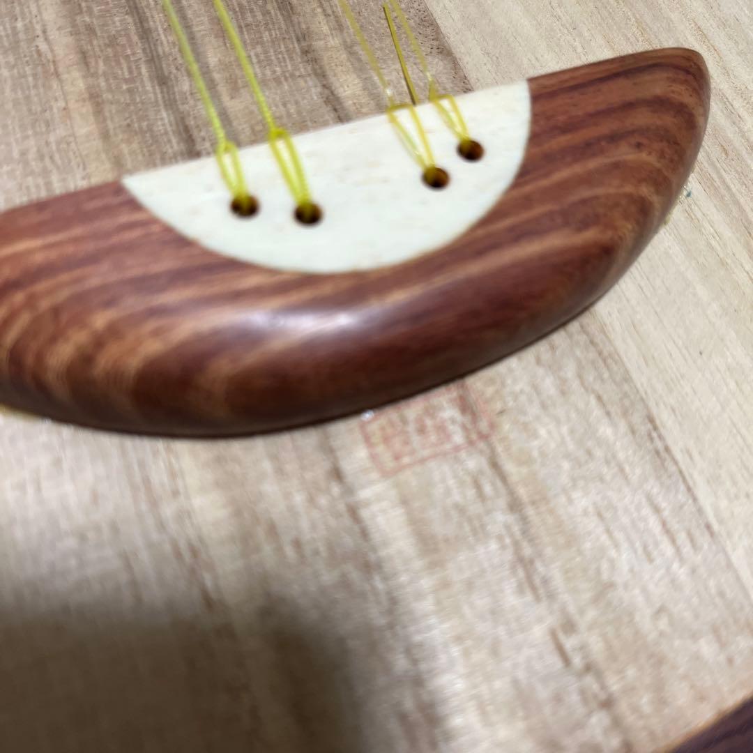 琴月　月琴　高級製品　4線　Yueqin 刻印有り　木製 ハードケース付き