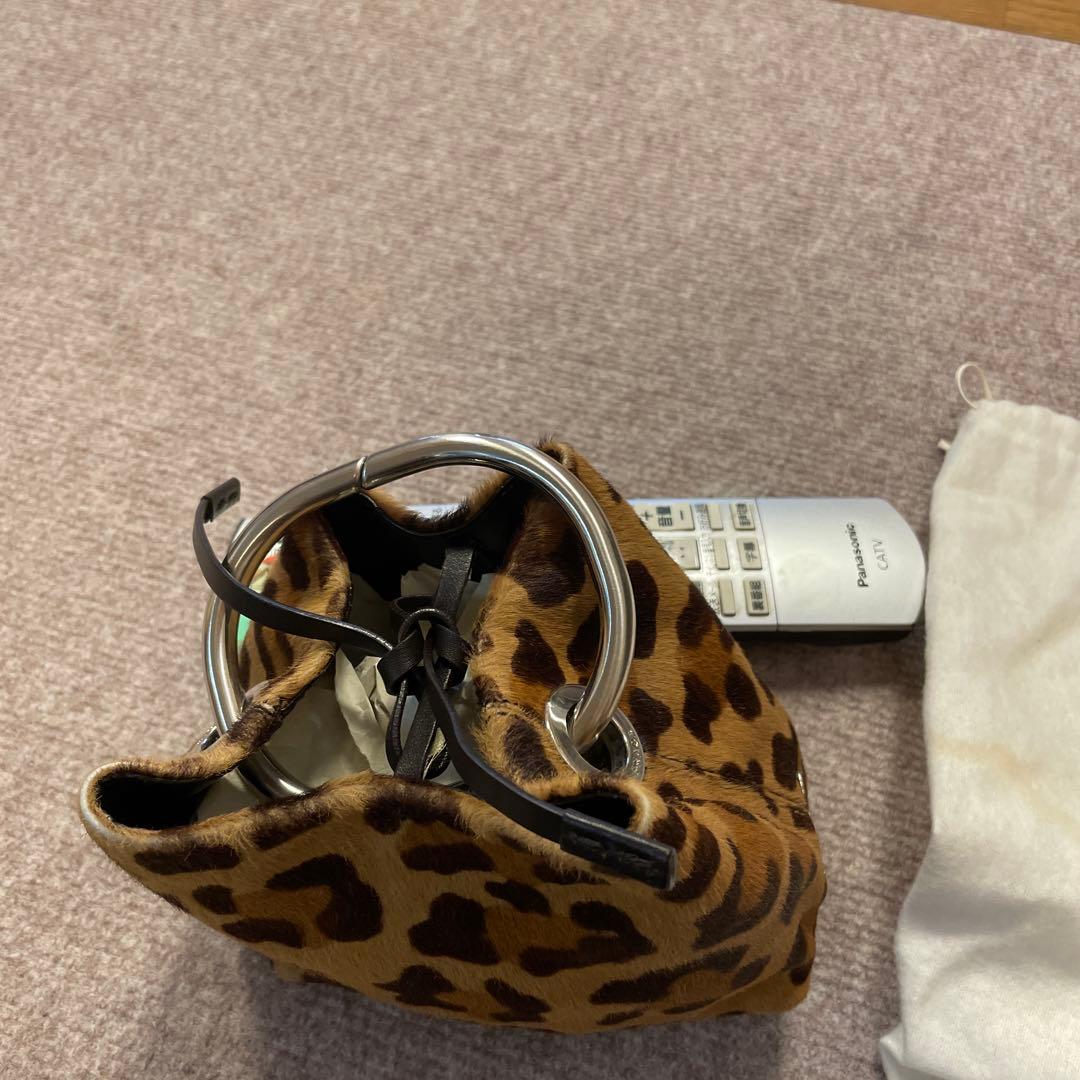 PRADA ヒョウ柄 ハンドバッグ 保存袋付き
