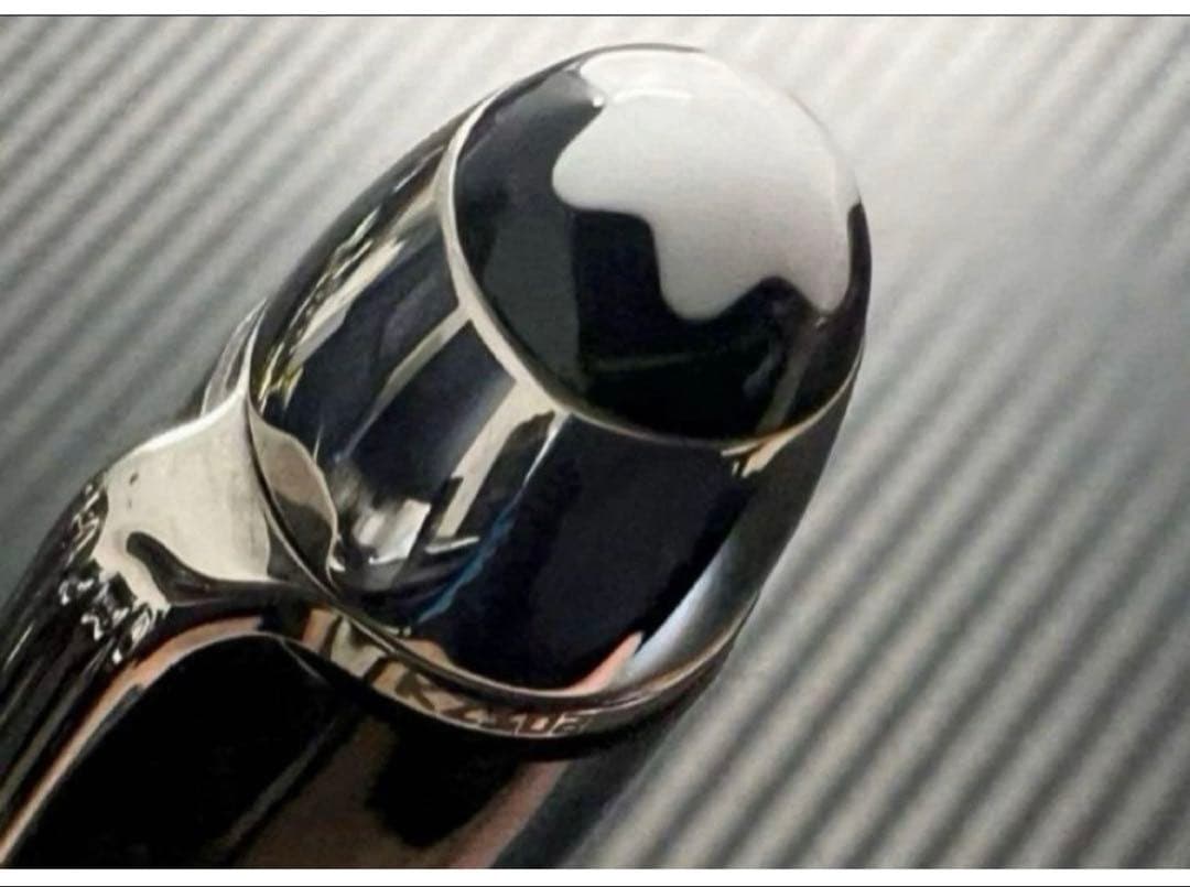 未使用品 モンブラン ソリテール ル・グラン 146 M 中字カーボン 万年筆