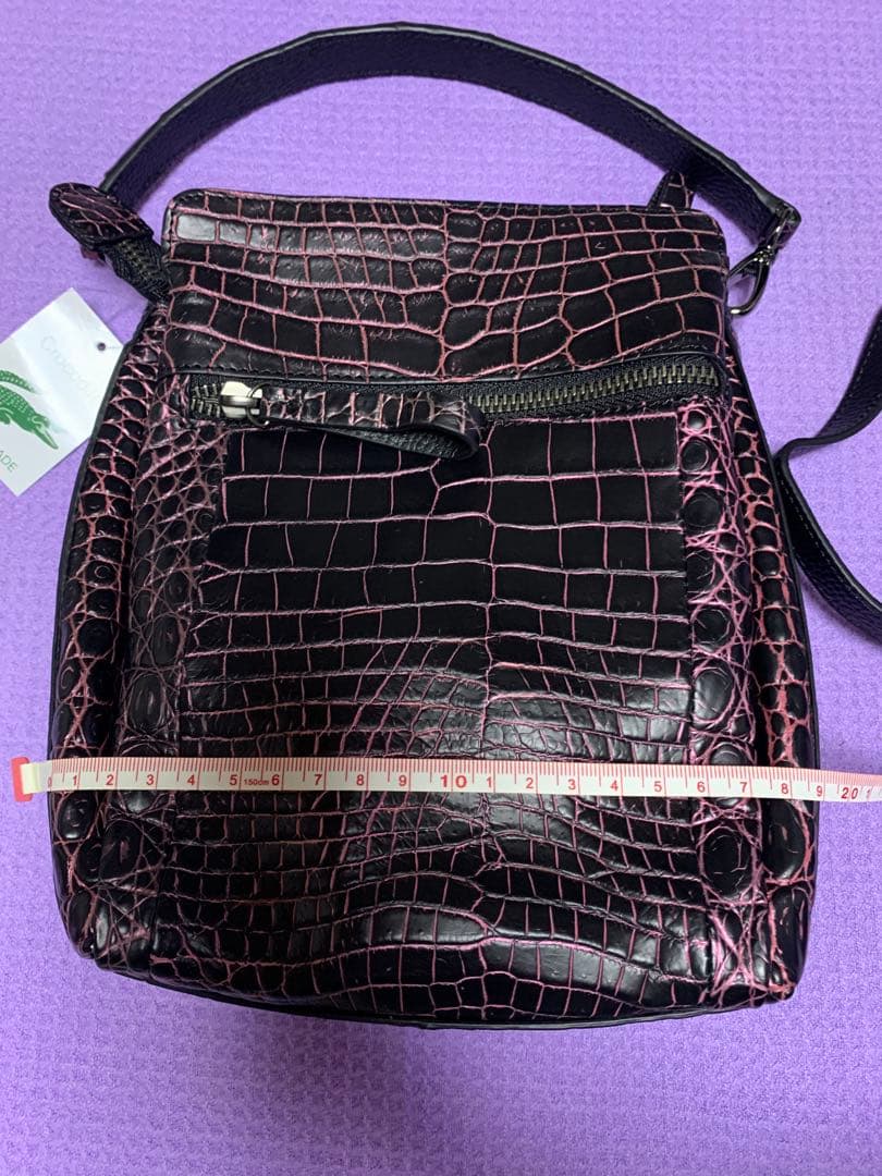 Crocodile クロコダイル柄ショルダーバッグ