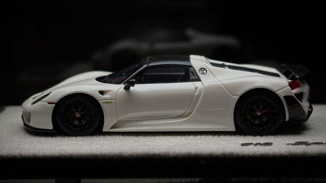 超希少　世界限定199台　BCP×DMH 1/64 ポルシェ 918 ホワイト