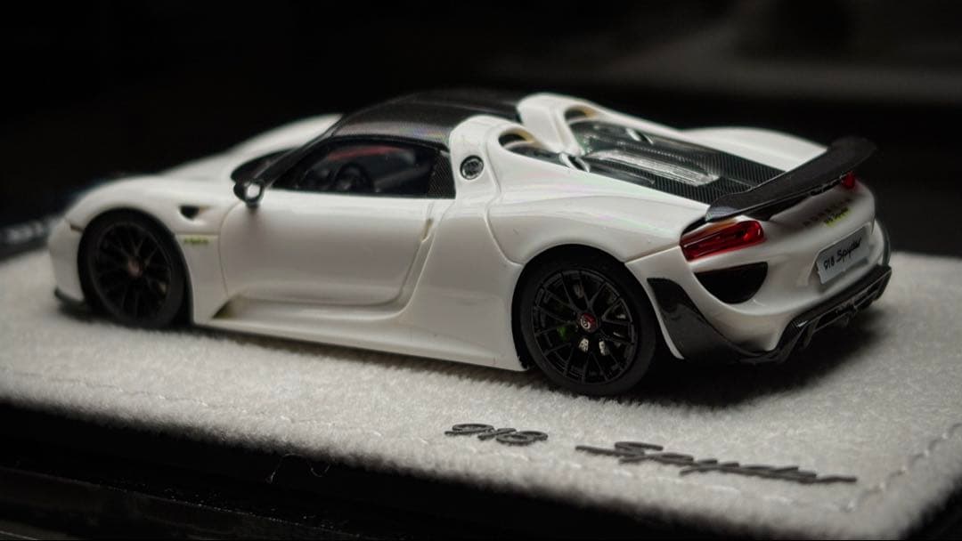 超希少　世界限定199台　BCP×DMH 1/64 ポルシェ 918 ホワイト