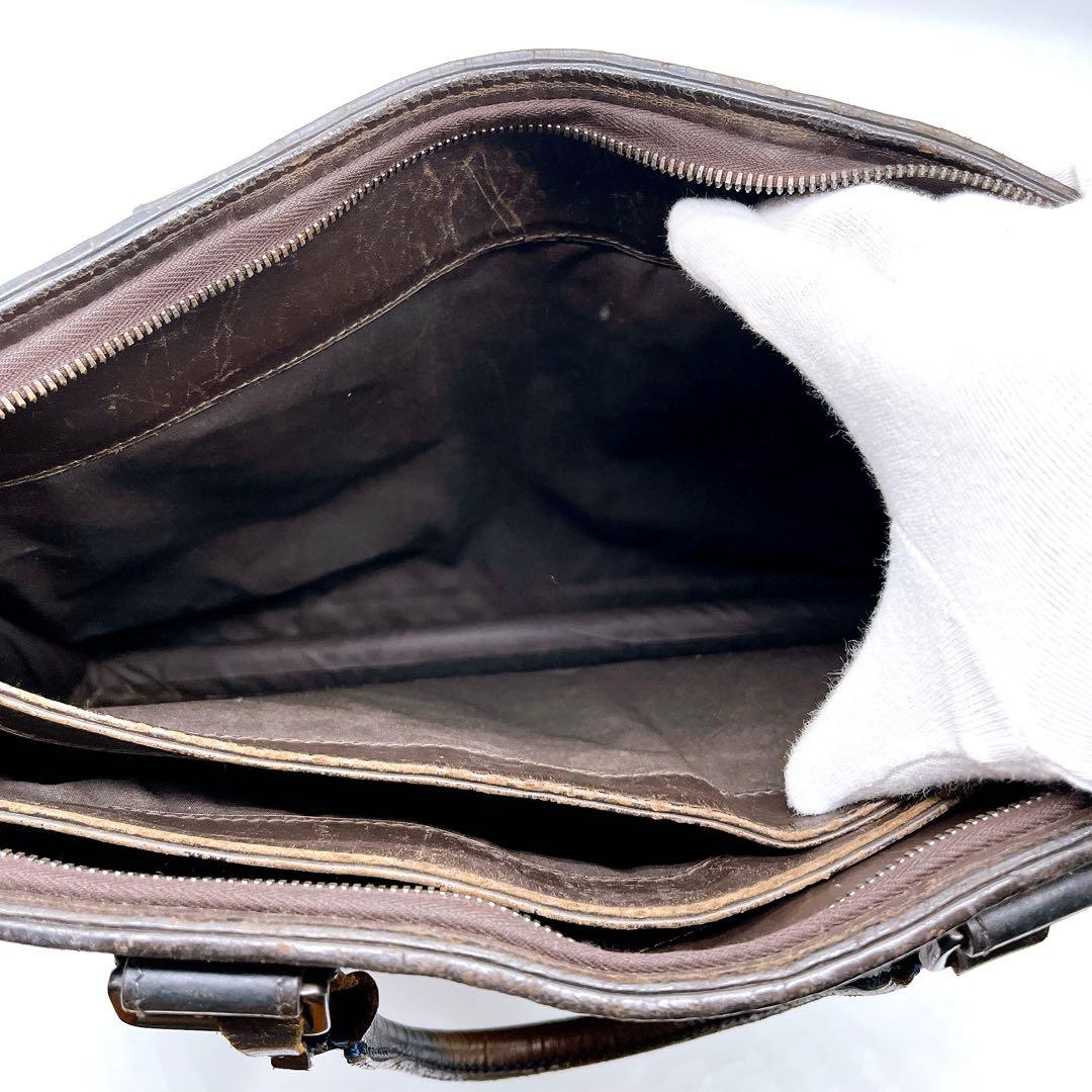 BOTTEGA VENETA ボッテガベネタ イントレチャート　ダークブラウン