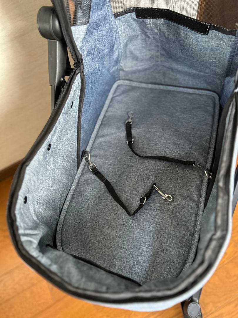 ペットパラダイス ペットカート 、中敷きクッション、専用保冷剤の3点セット