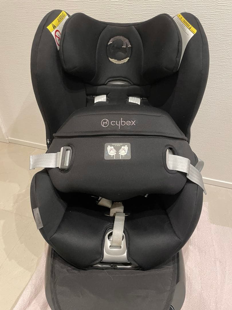J*r様 cybex SIRONA シローナ　チャイルドシート ブラック