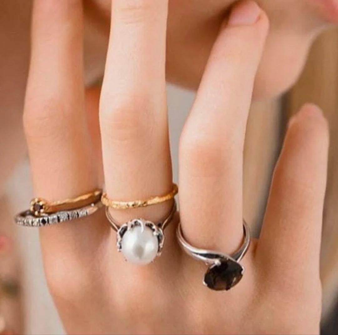 CLASSIC COLLECTION Secret 5連リング