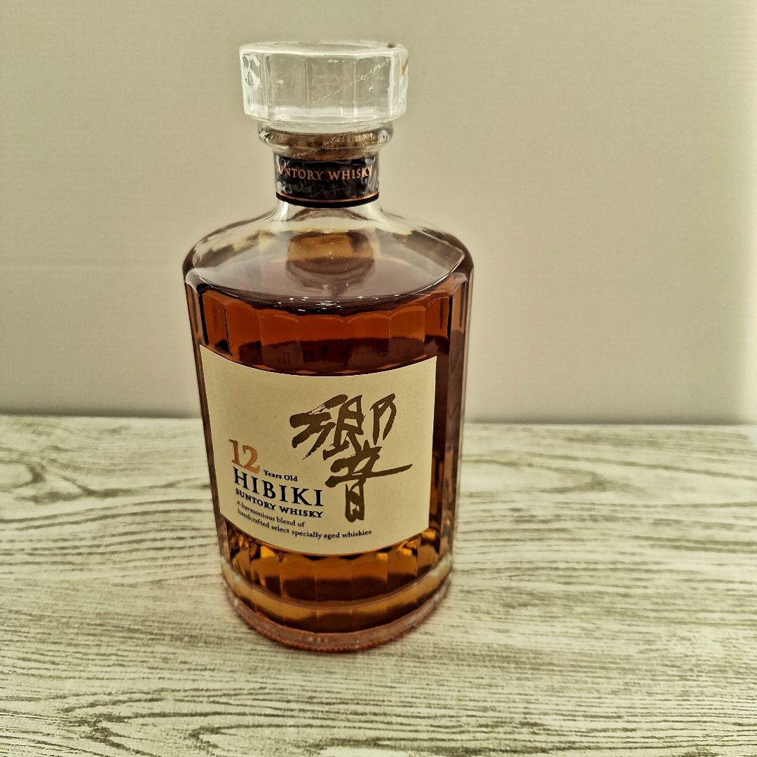 サントリー　響　12年　700ml　ウイスキー