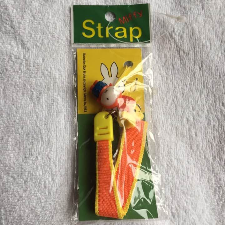 ミッフィー ストラップ