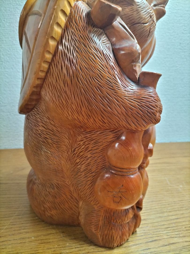 木製　狸の一刀彫りの彫刻　最終値下げ