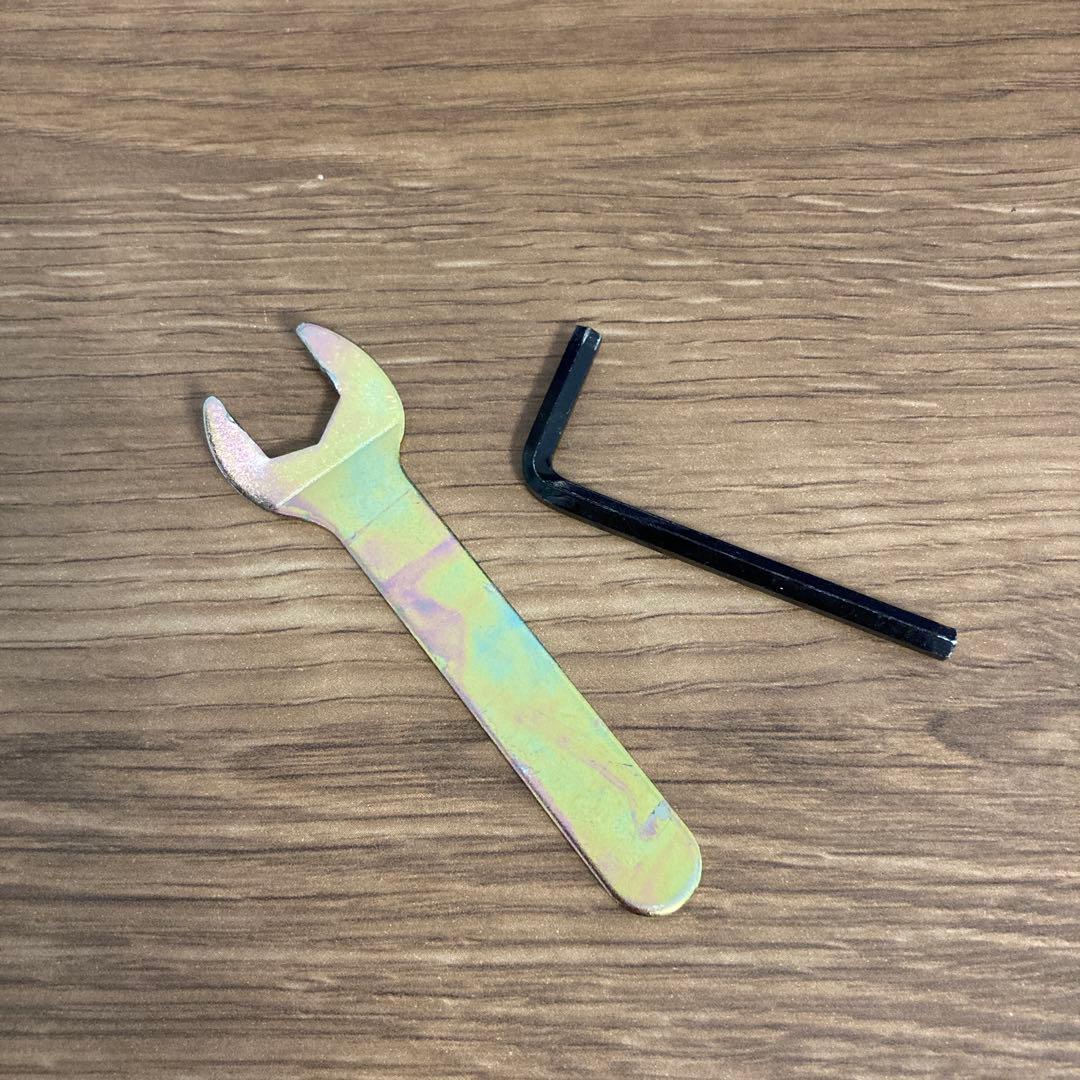 無印　【リビングでもダイニングでもつかえるテーブル ・4】130✖️80 オーク材