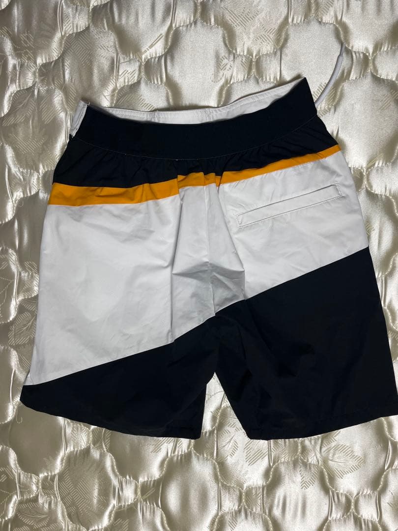 クロノス　サーフパンツ　Sサイズ