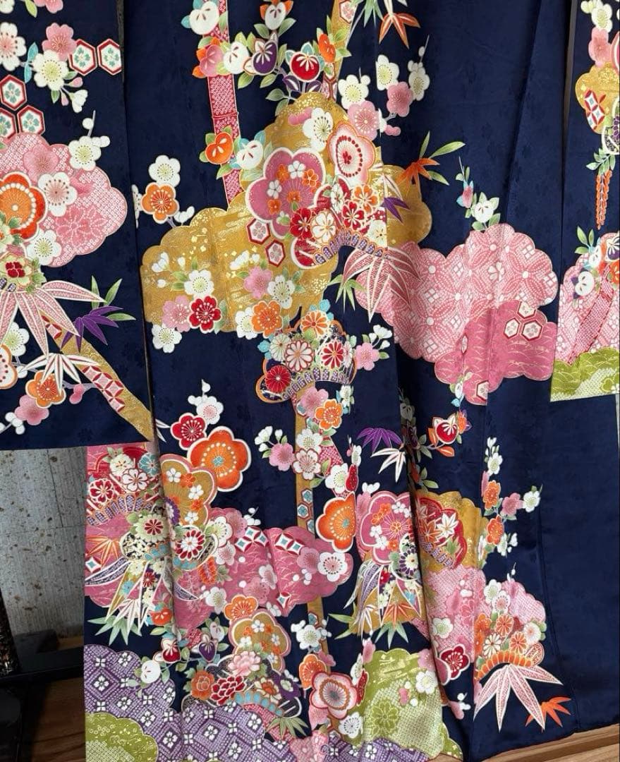 専用です　4点セットLサイズ松竹梅に牡丹菊模様刺繍振袖(684)