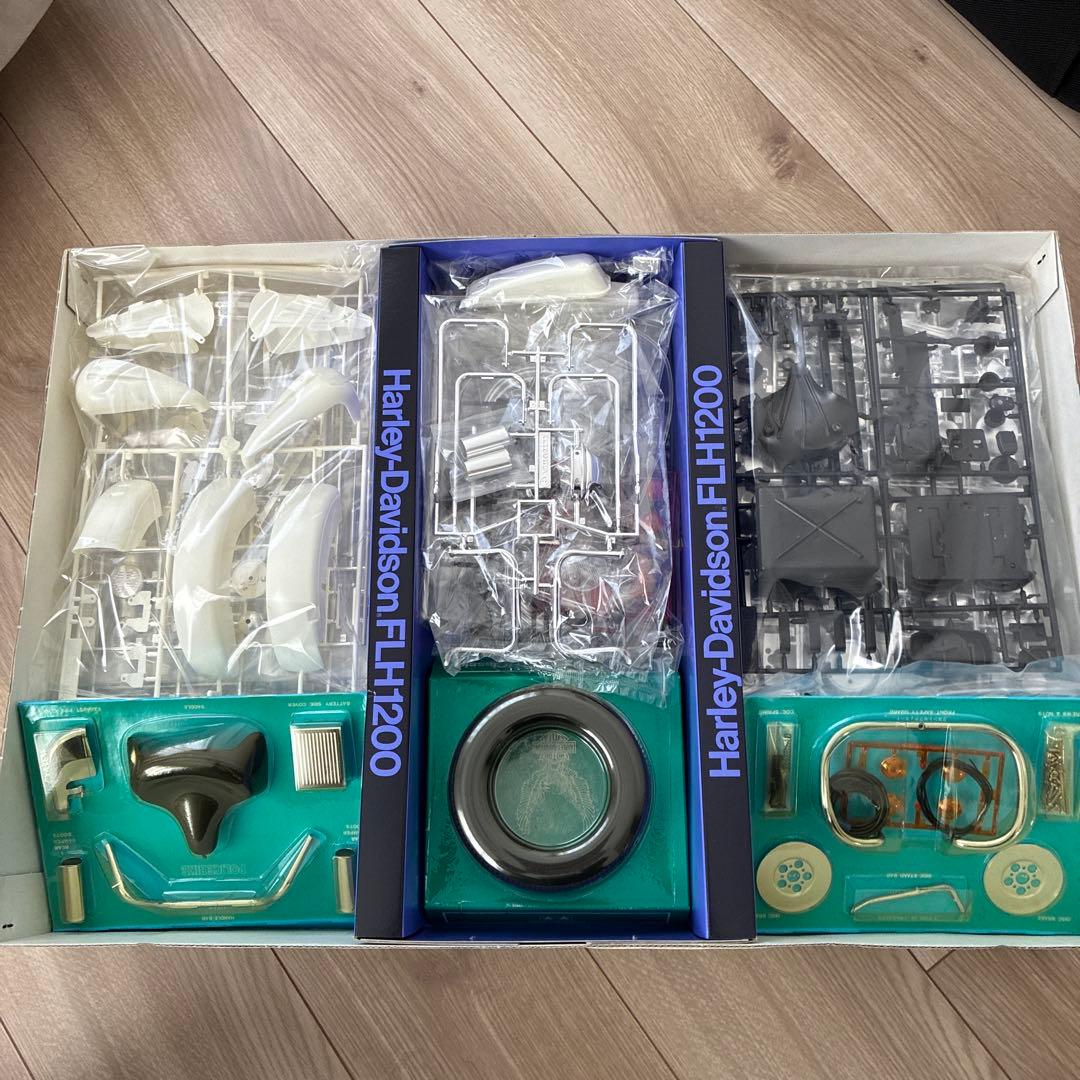 タミヤ 1:6 Harley-Davidson FLH1200 ポリスバイク