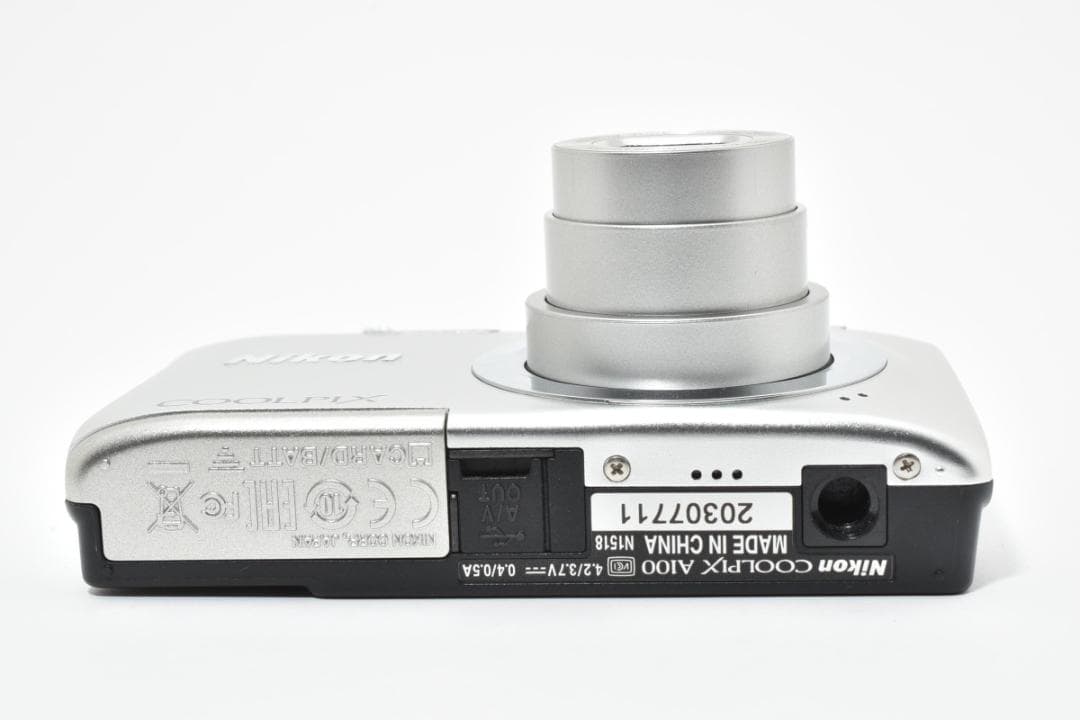 【美品】Nikon COOLPIX A100 シルバー　動作確認済