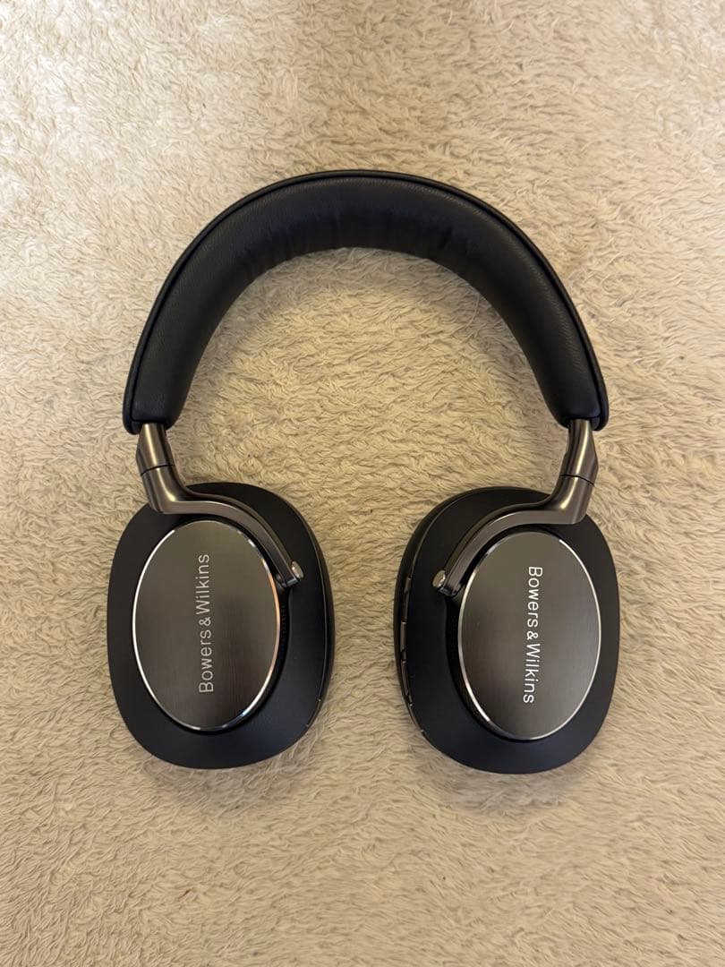 Bowers & Wilkins PX8 ブラック 美品です