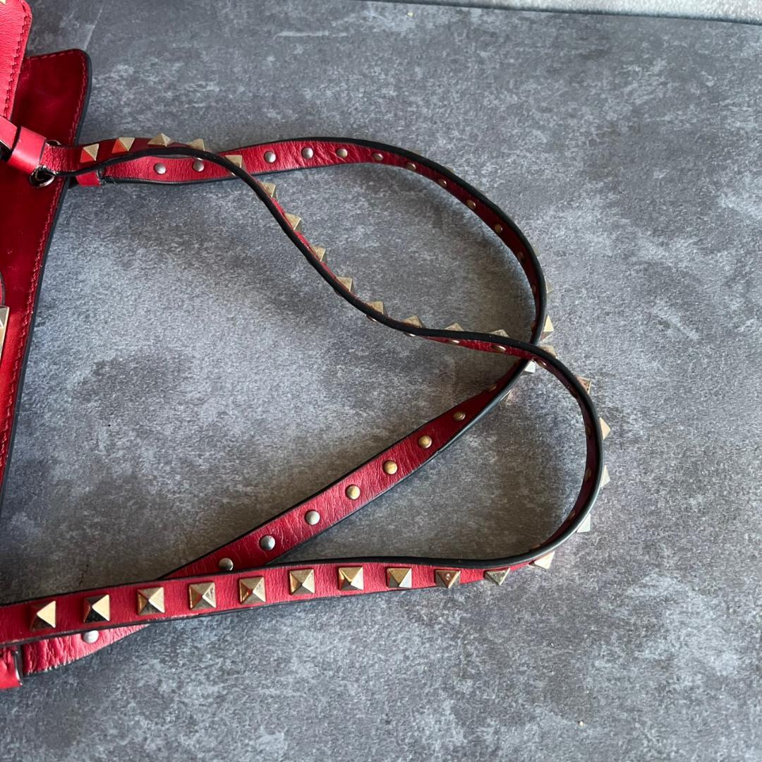 ⭐️VALENTINO⭐️ヴァレンティノ ロックスタッズ トートバッグ レッド